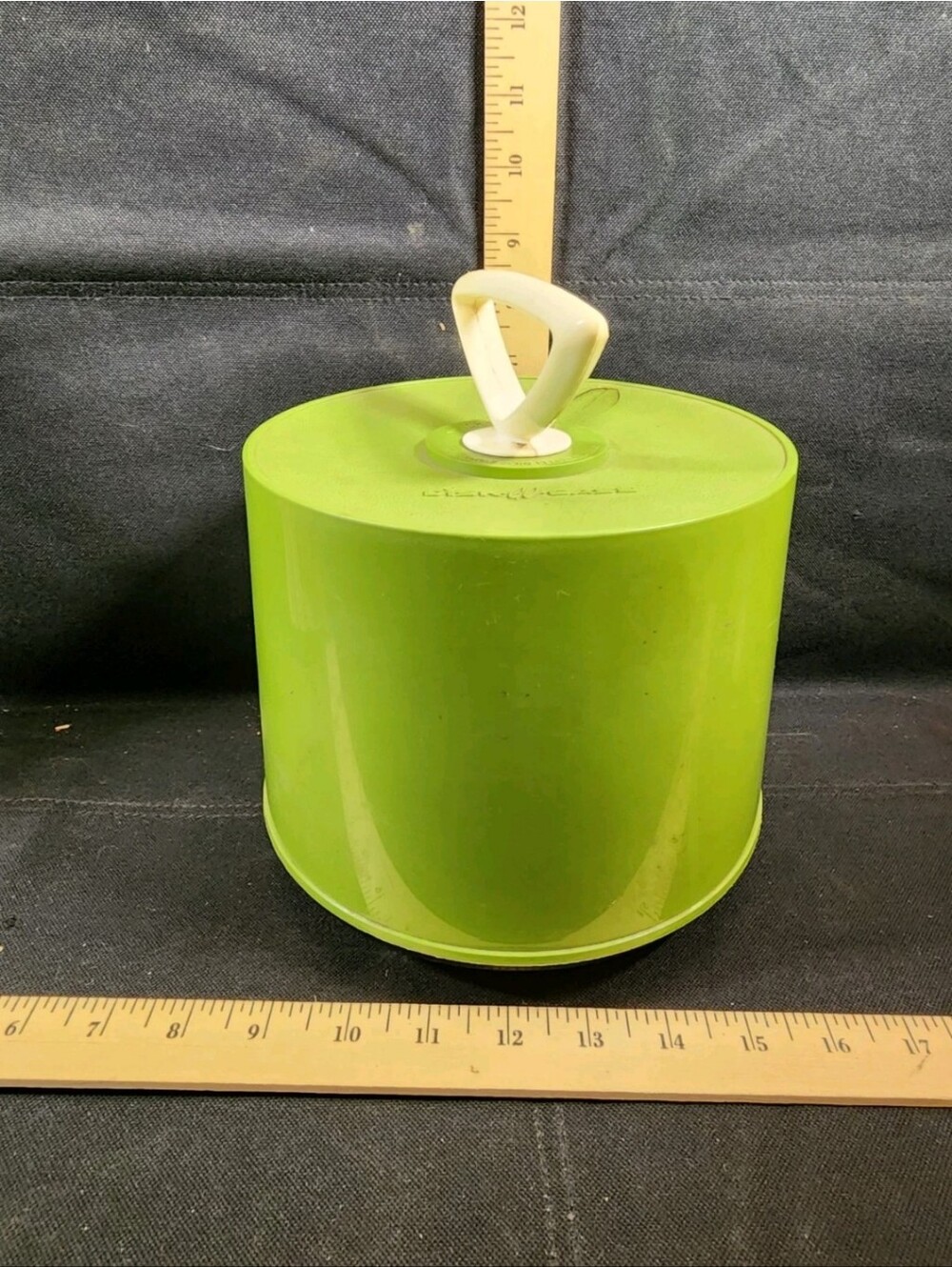 Vintage Green Disk-Go-Case 45 Record Case Holder Travel Box Round Cracked